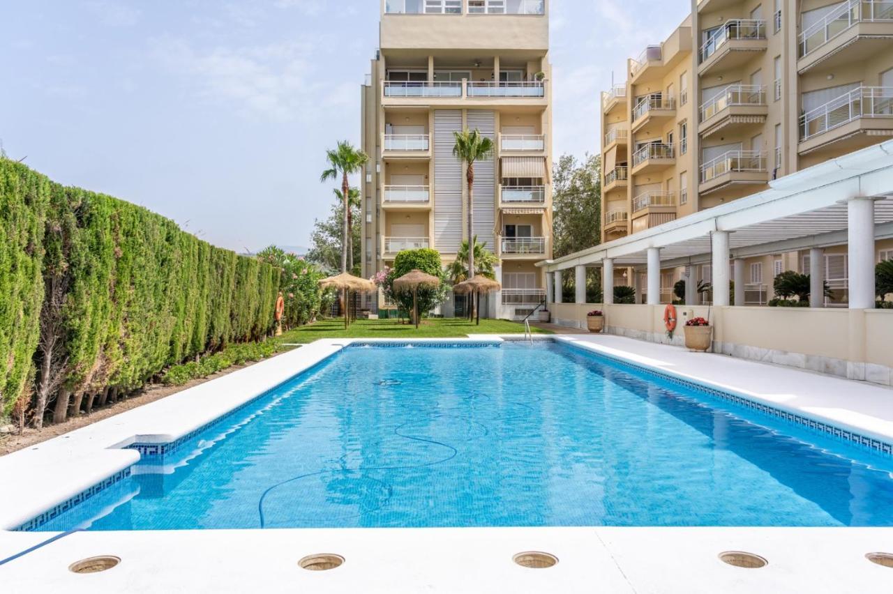 Lujo Frente Al Mar. Luxury On The Beachfront. Мотрил Екстериор снимка